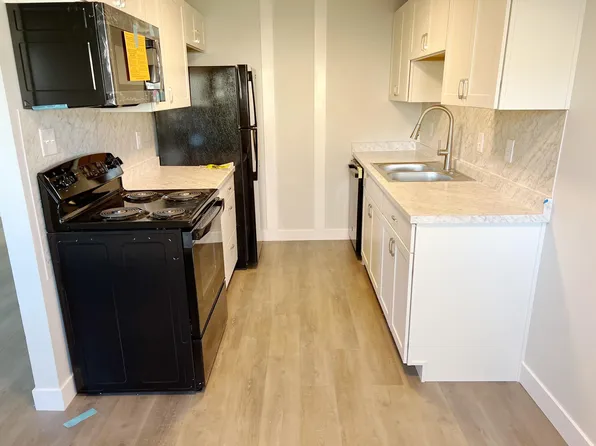 1730 N 1450 W APT 4, Layton, UT 84041