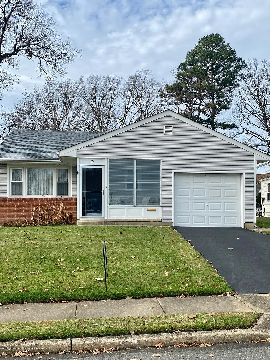 85 Sunflower Ln photo 1