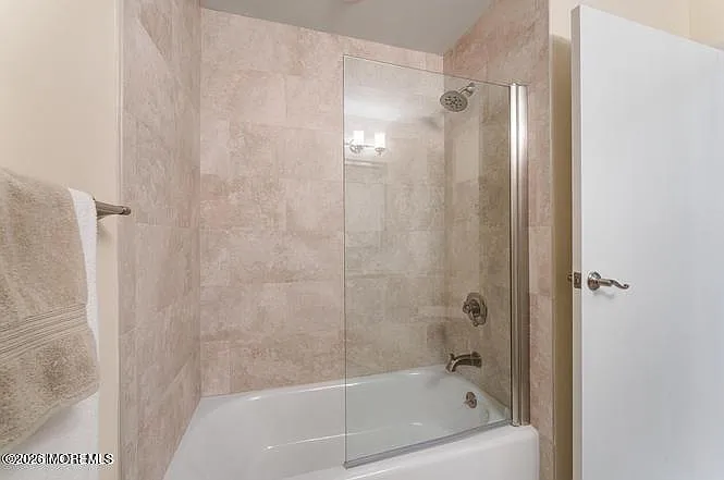 449A Cheshire Ct — Photo 12