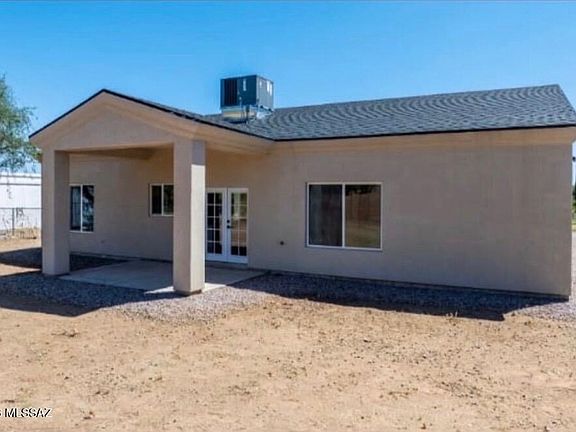 5th image of 370 Willow Dr