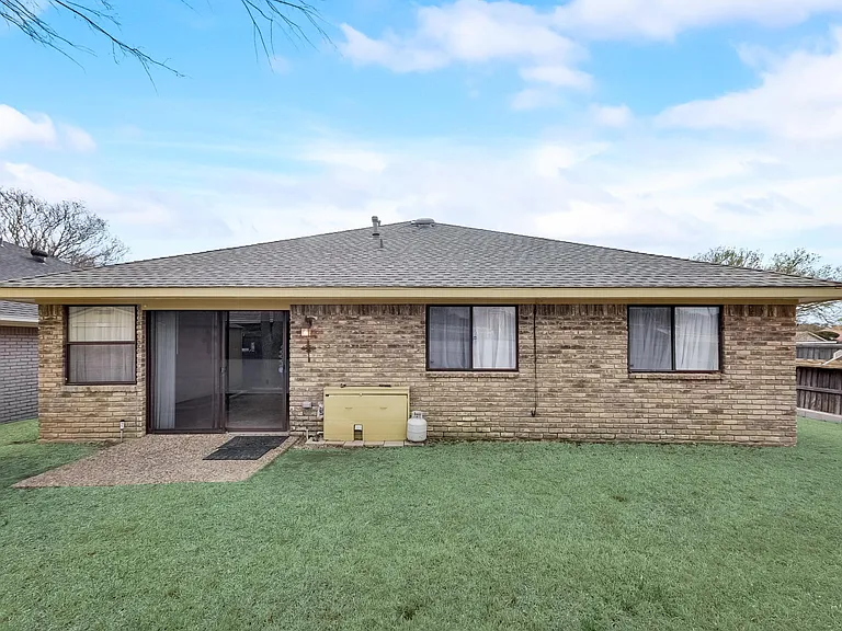3217 Laurel Oaks Ct — Photo 12