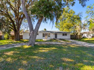1818 SE Lake Weir Ave, Ocala, FL 34471