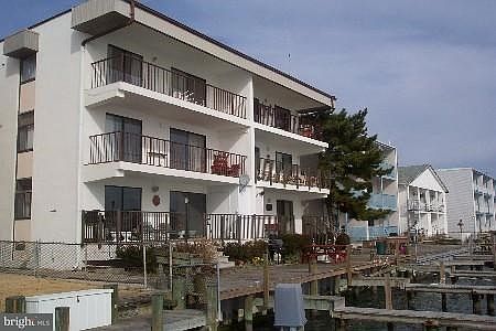 413 Bayshore Drive #302
