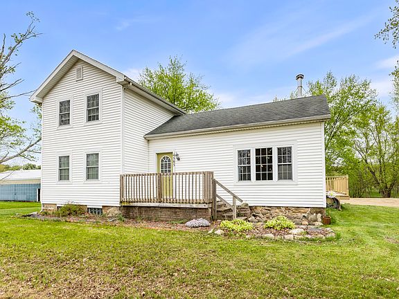 3rd image of 4585 Onondaga Rd