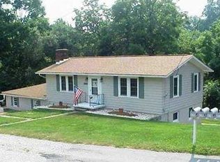 4242 Oak Dr, Monongahela, PA 15063