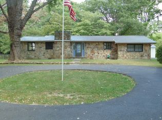 110 Overton Ave, Monteagle, TN 37356