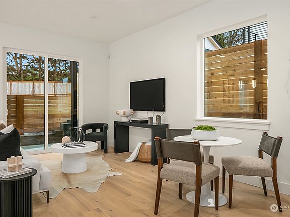 4th image of 12710 82nd Avenue NE #2