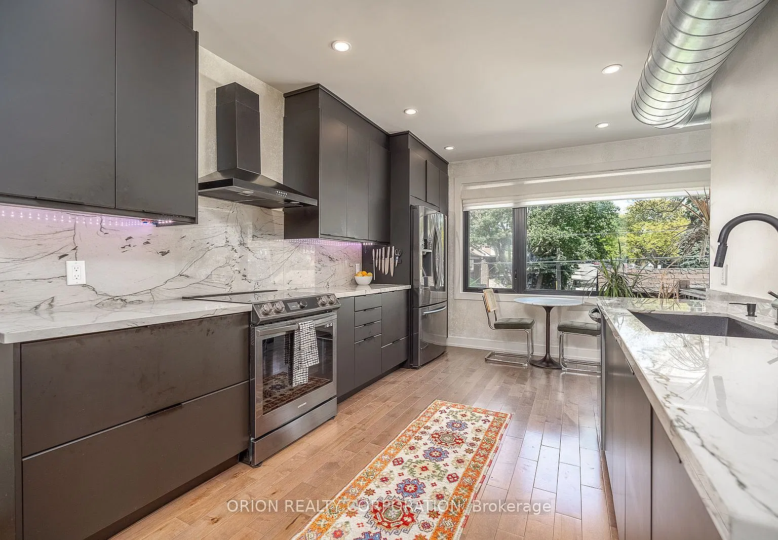 4 bed, $6,000 — Photo 3