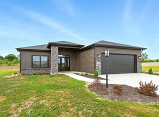 7354 Starks Blvd, Fort Wayne, IN 46816