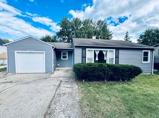 5408 Louella Ave, McHenry, IL 60050