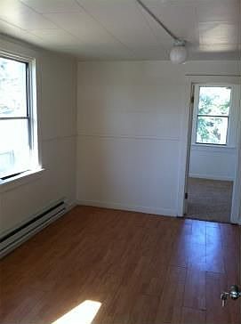 2nd image of 409 S Laurel St