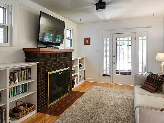2nd image of 1473 Texas Ave