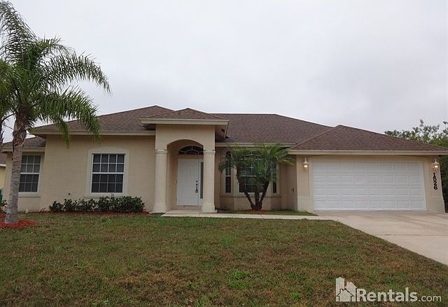 1st image of 1526 SW Jacksonville Ave