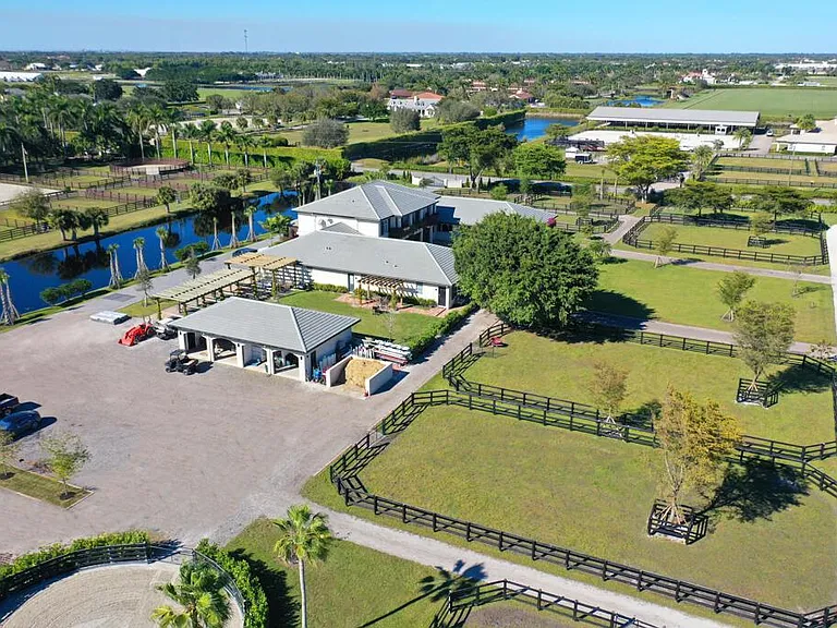 14710 Palm Beach Point Blvd — Photo 45