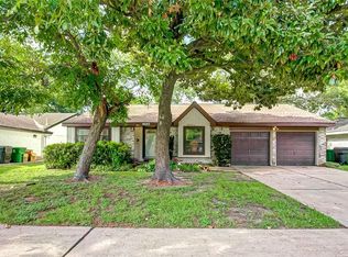 9247 Friendship Rd, Houston, TX 77080