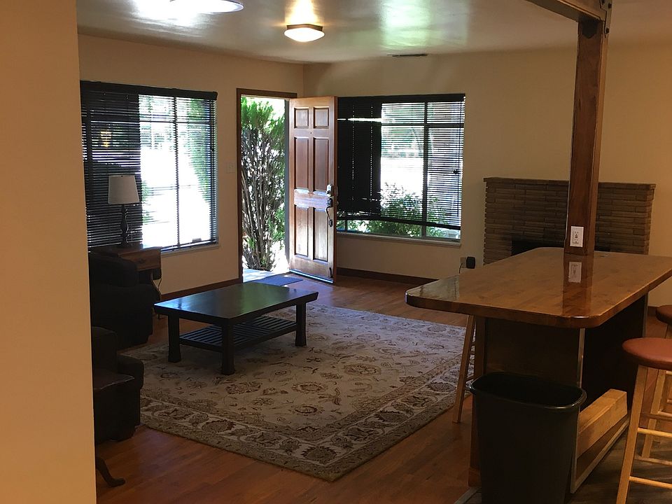 1st image of 2218 Park Marina Dr
