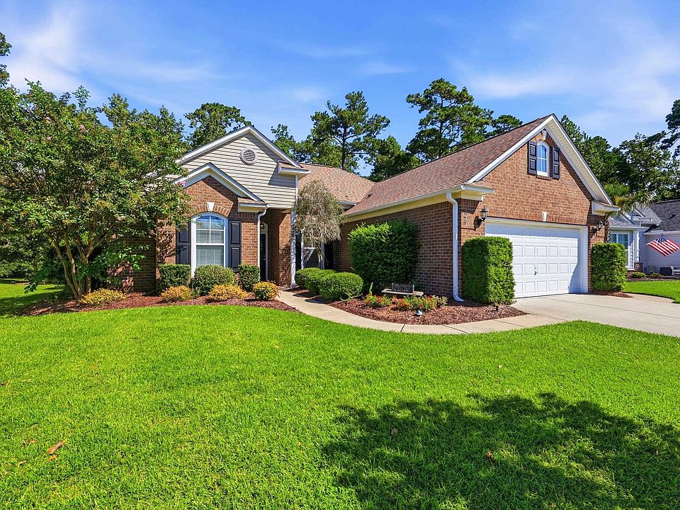 1st image of 24 Willow Bend Dr.
