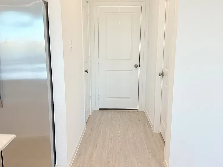 6814 Dutch Iris Dr — Photo 17