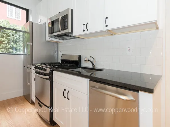 430 East 89th Street image 1 of 6