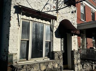 22 W Bridge St, Catskill, NY 12414