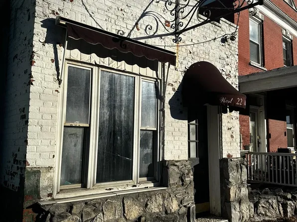 22 W Bridge Street, Catskill, NY 12414