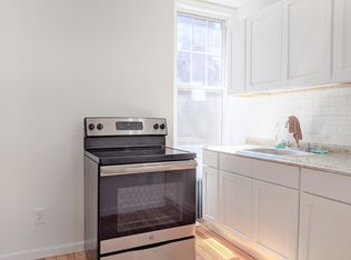 6721 60th St #2A, Ridgewood, NY 11385