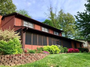 1206 N Smiley St, O'Fallon, IL 62269