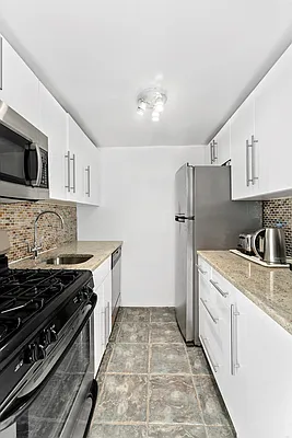 Rented by Corcoran | media 5