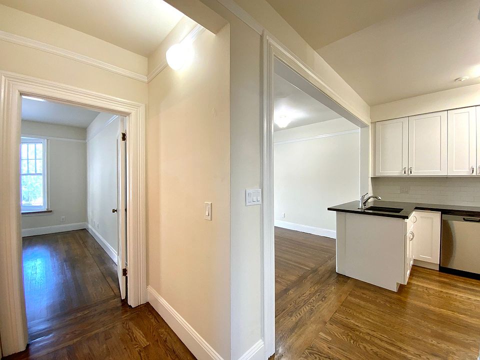 1st image of 1445 Eddy St #1
