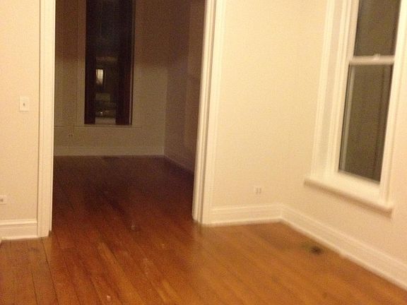 5th image of 1428 W Huron St #1