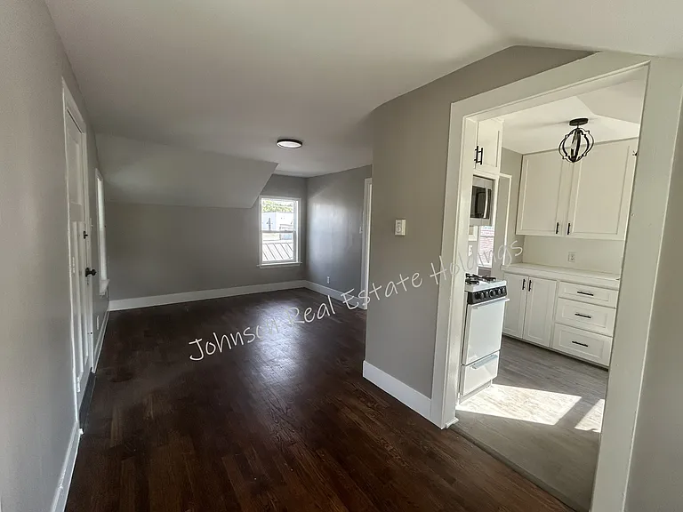 212 S Wyandotte Ave #1/2 — Photo 4