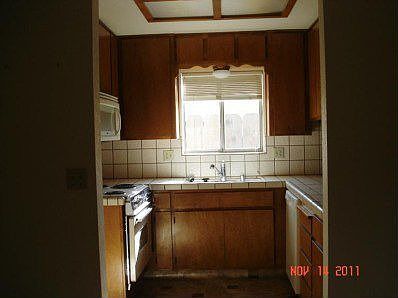 4th image of 179 Blankenship Ave