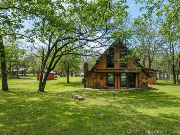 721 Mohawk Dr, Eufaula, OK 74432