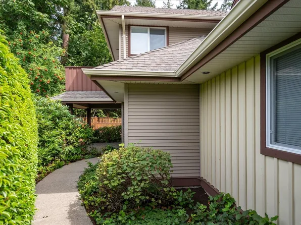 340 Young St #12, Parksville, BC V9P 1C5