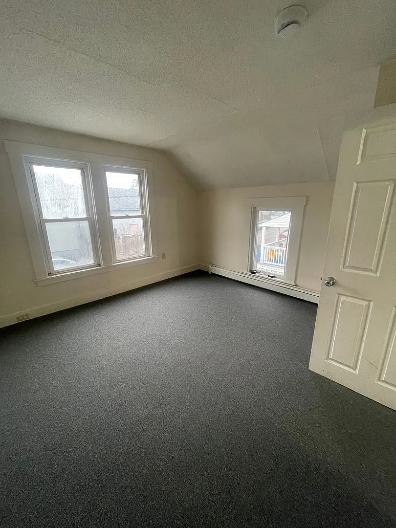 109 McCall St. — Photo 2
