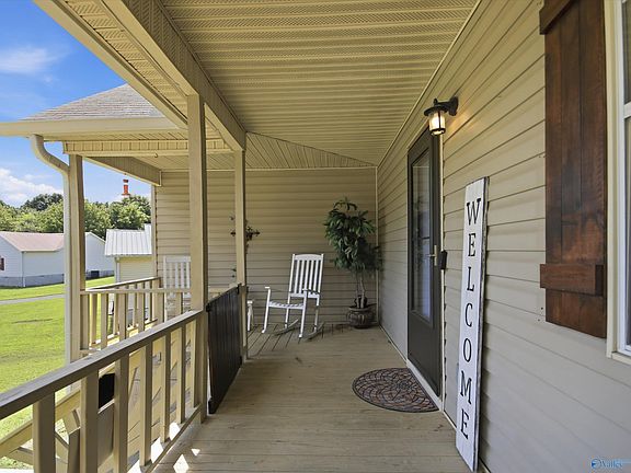 3rd image of 228 Kassidy Dr