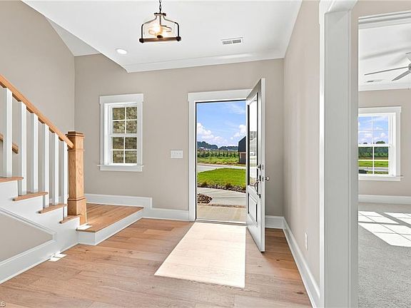 5th image of 257 Sandpiper Dr