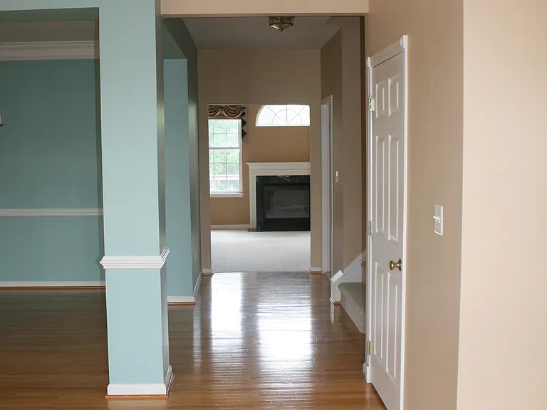 22593 Welborne Manor Sq — Photo 7