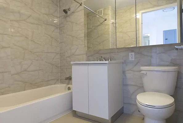 Rented by Kahen Properties | media 64