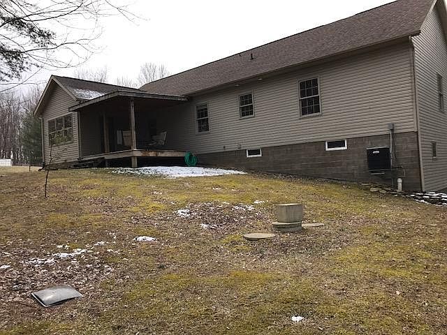 1st image of 440 Bowman Ln APT 4