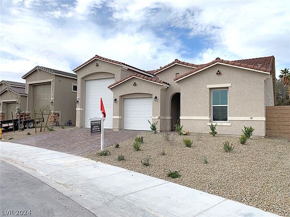 2nd image of 5089 Peaceful Paradise St