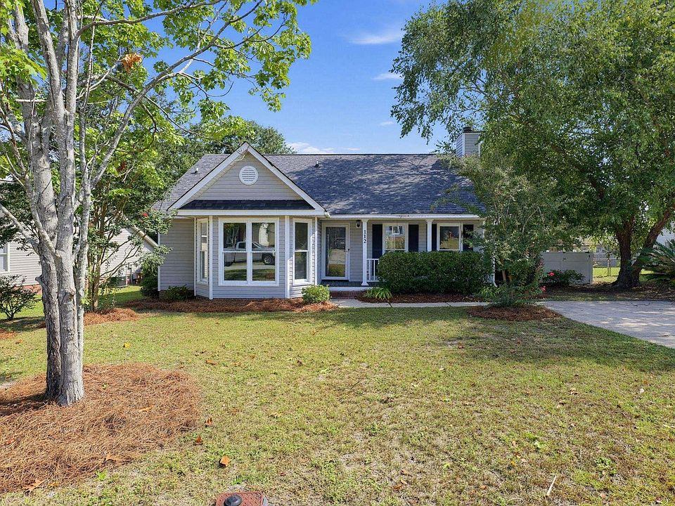 1st image of 112 Chickadee Ct