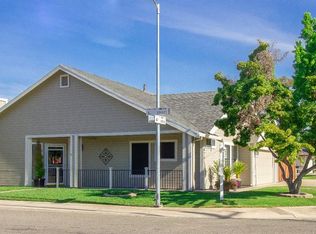 6701 4th Ave, Rio Linda, CA 95673