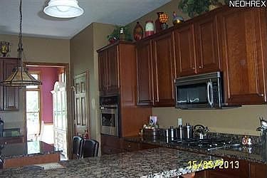 4th image of 404 Saint Andrews Ln