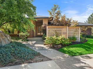 1455 E Shenandoah Dr, Boise, ID 83712