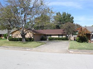 719 Monroe Dr, Duncanville, TX 75137