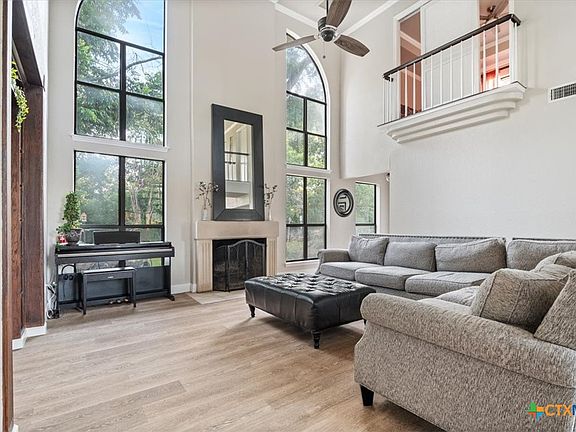 5th image of 2709 Brook Haven Cir