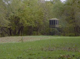 Applegate Rd, Bridgeport, IL 62417