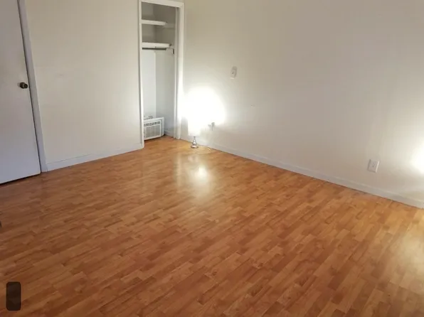 14 Palisade Terrace image 10 of 16