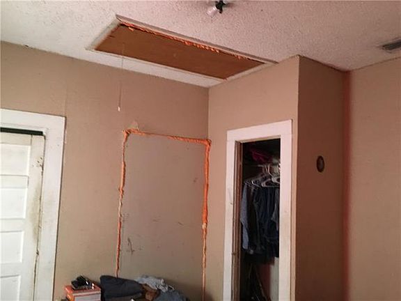 5th image of 2912 Westbrook Ave